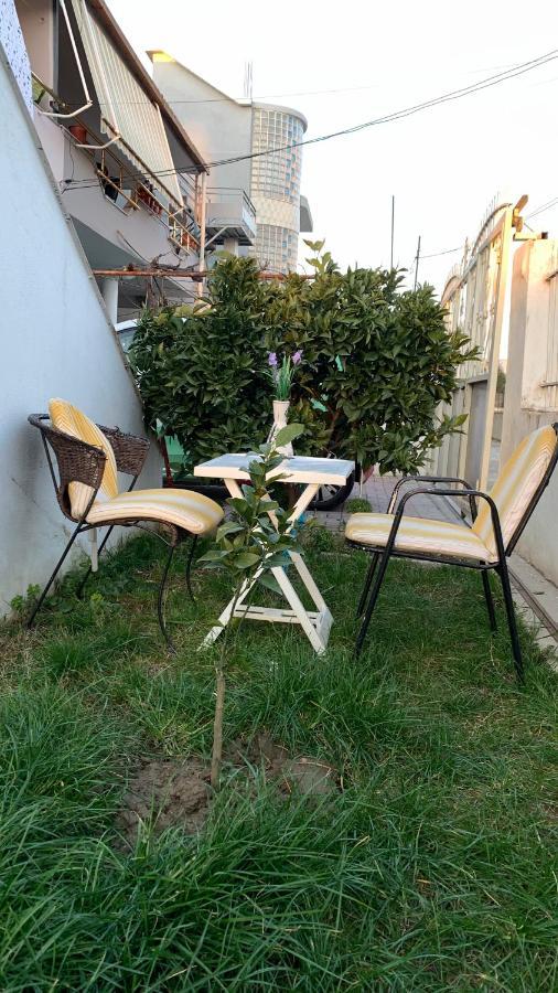 Priam Garden Apartamento Durrës Exterior foto